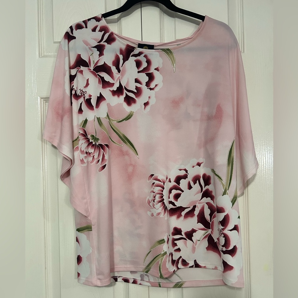JM Collection, Pink Floral Dolmen Style Sleeve Shirt